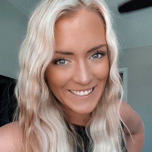 Meet your Posher, Bailee
